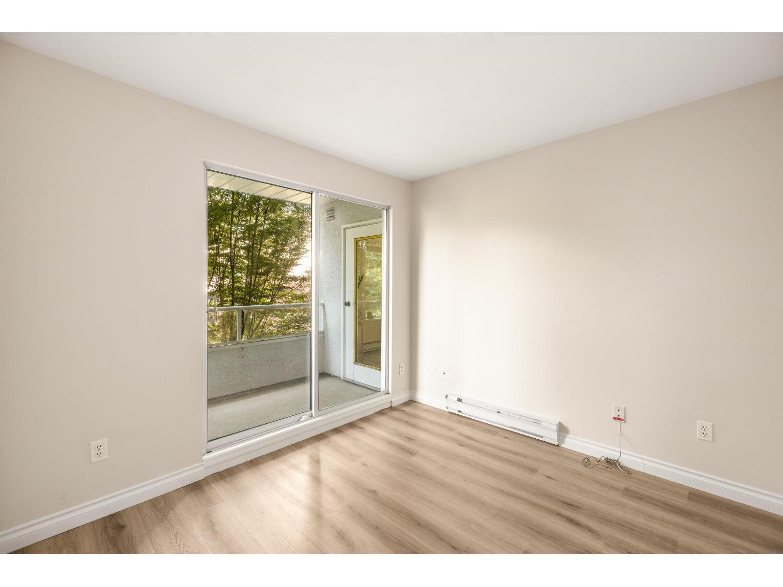 204 20350 54 AVENUE, Langley