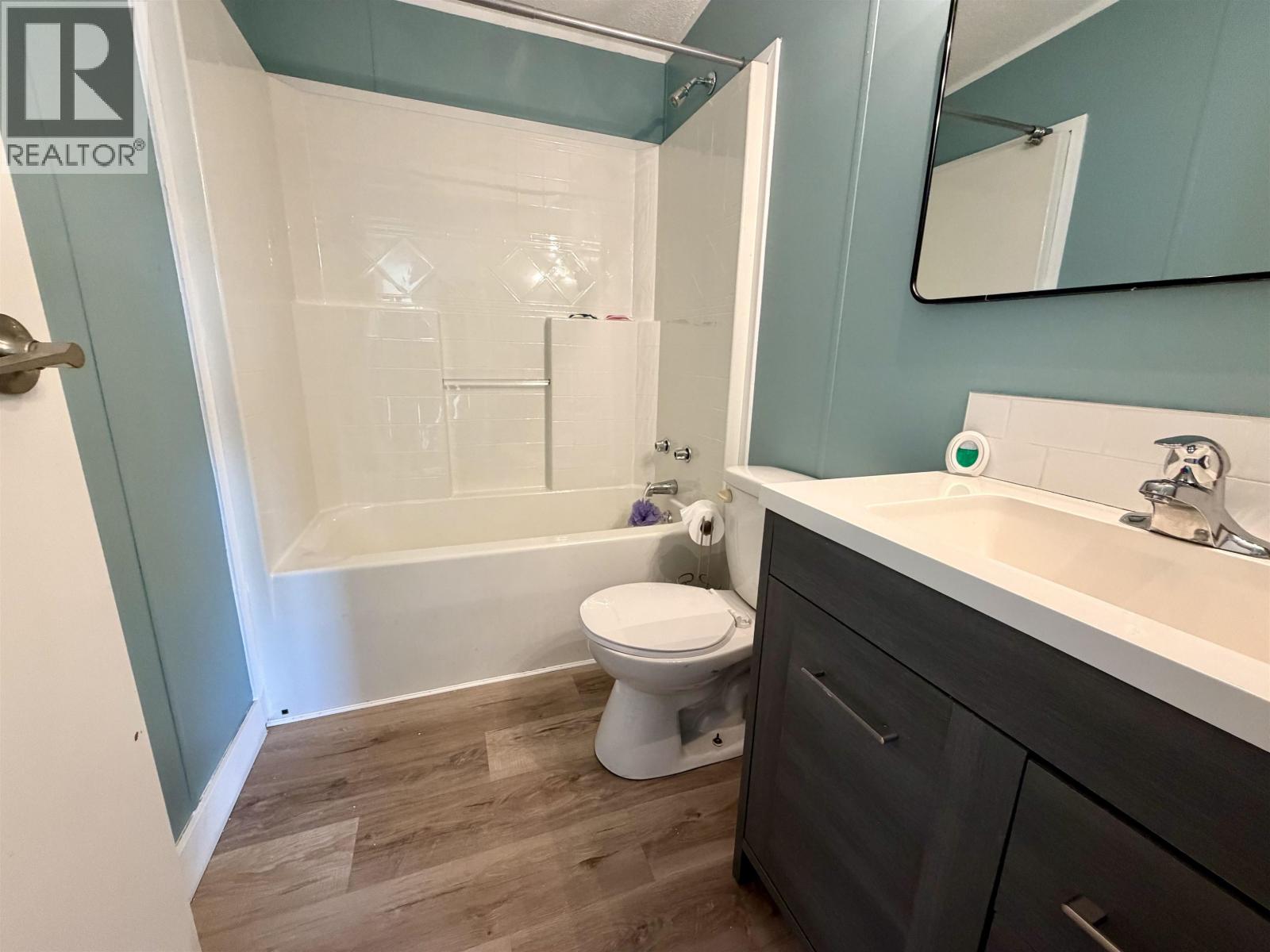 Photo 13 of 16 — 7360 DAWSON ROAD · Prince George, BC