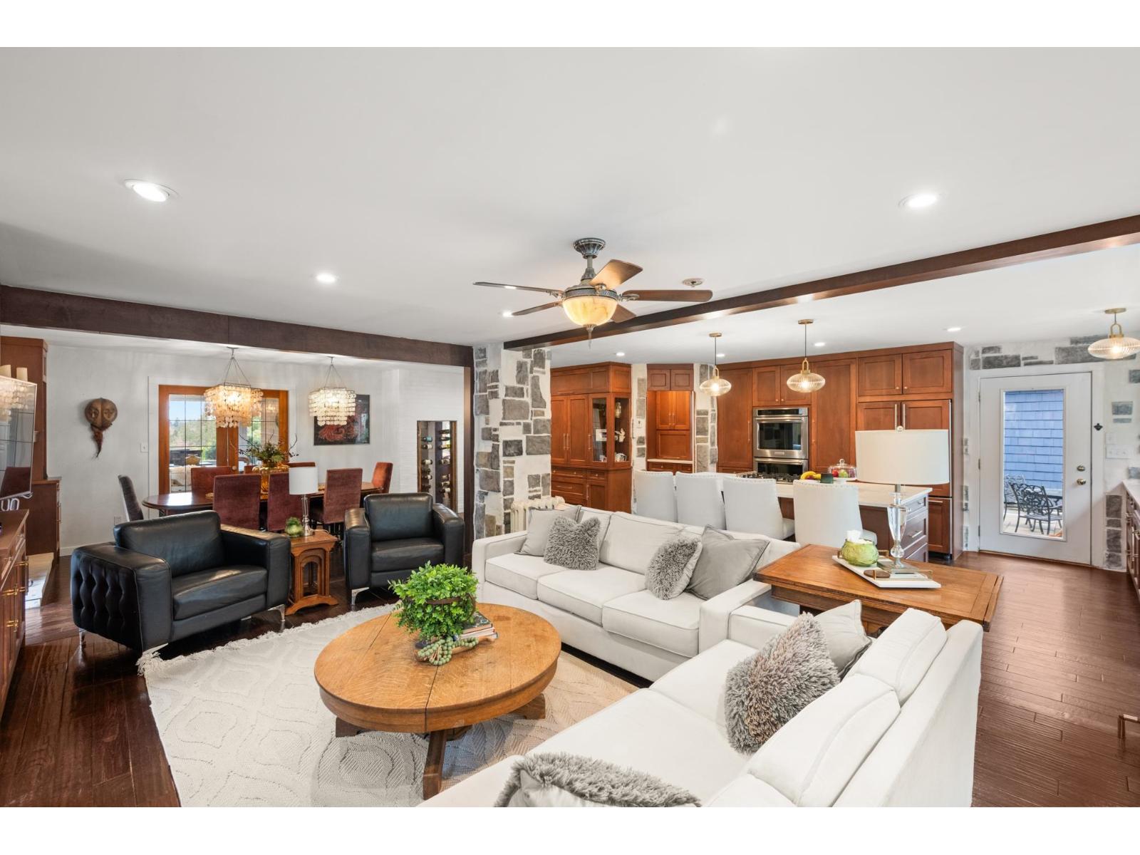 24244 60 AVENUE, Langley