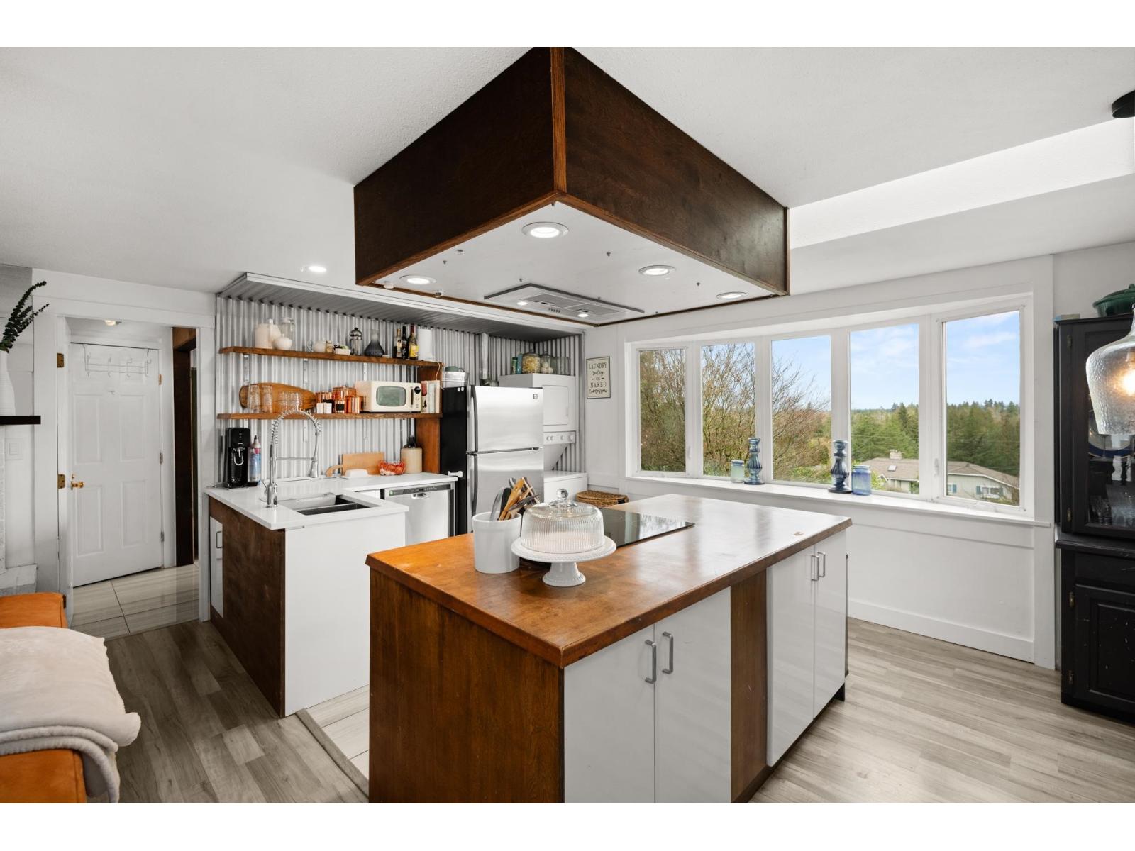 24244 60 AVENUE, Langley