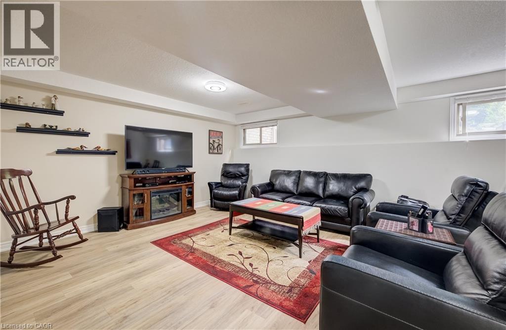 16 STEED Court - Image 22