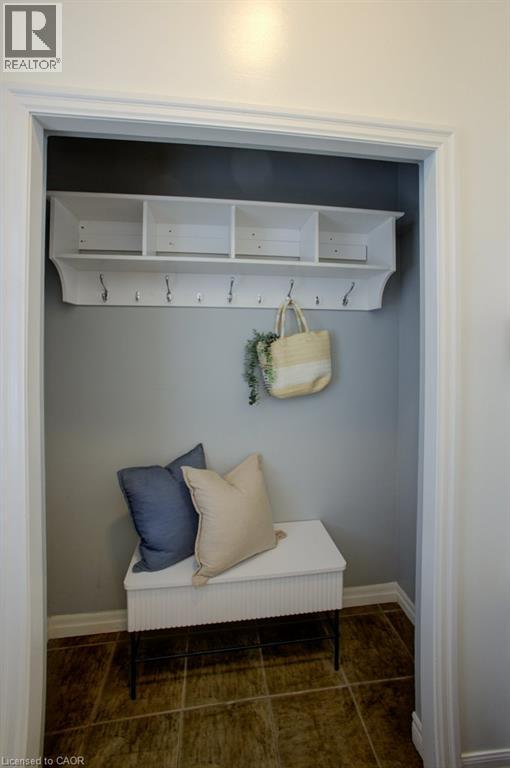 #75 105 PINNACLE Drive - Image 5
