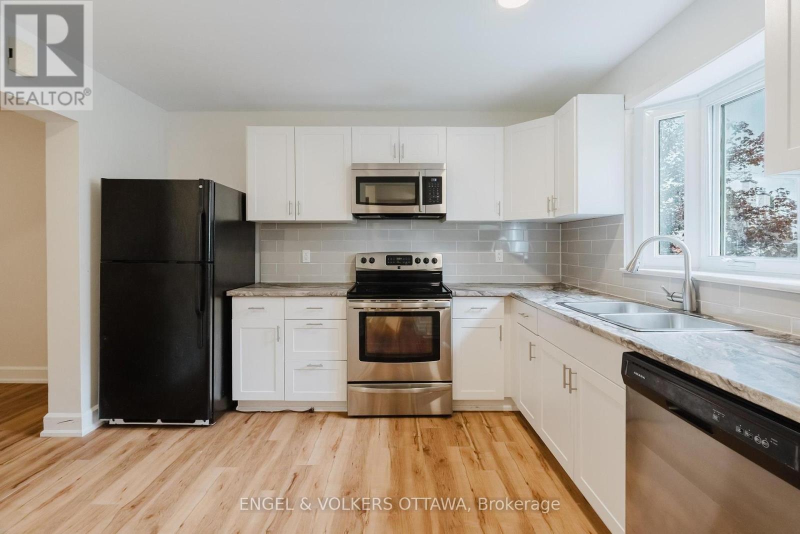 8 ALMOND LANE - Image 10