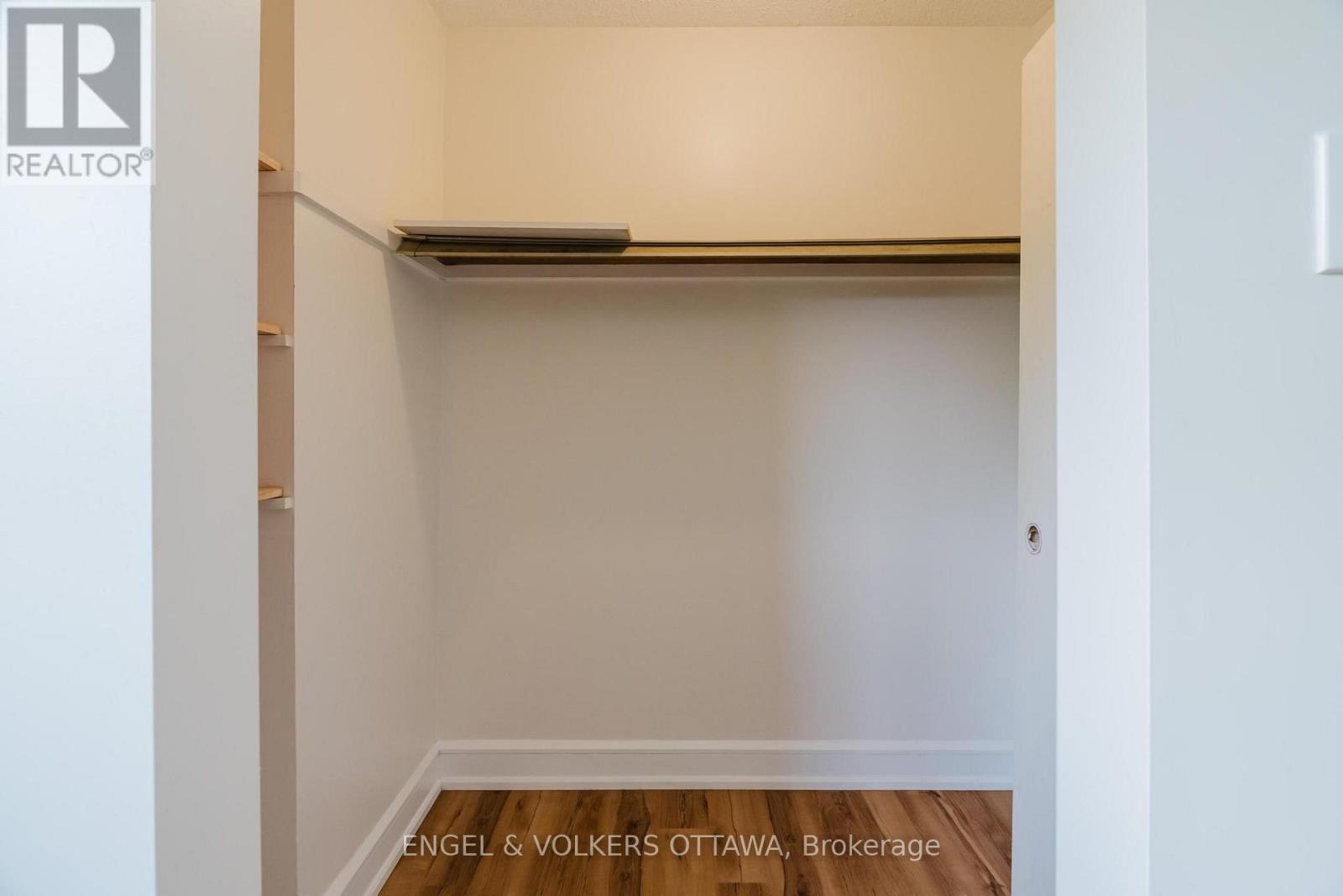 8 ALMOND LANE - Image 17