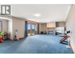 215 Rocky Ridge Drive Nw, Calgary, AB T3G4M1 Photo 25
