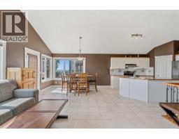 215 Rocky Ridge Drive Nw, Calgary, AB T3G4M1 Photo 13