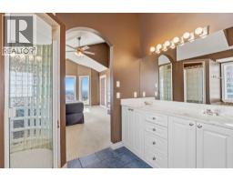 215 Rocky Ridge Drive Nw, Calgary, AB T3G4M1 Photo 23