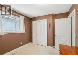 215 Rocky Ridge Drive Nw, Calgary, AB T3G4M1 Photo 18