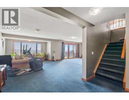215 Rocky Ridge Drive Nw, Calgary, AB T3G4M1 Photo 24