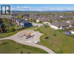 256 Heritage Heights, Cochrane, AB T4C3A7 Photo 46
