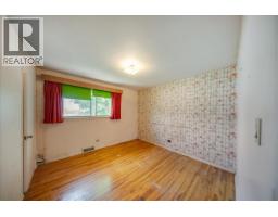 664 Forrest Drive, Warfield, BC V1R2H6 Photo 15