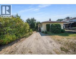 664 Forrest Drive, Warfield, BC V1R2H6 Photo 32