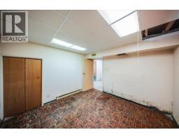 664 Forrest Drive, Warfield, BC V1R2H6 Photo 22