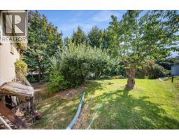 664 Forrest Drive, Warfield, BC V1R2H6 Photo 37