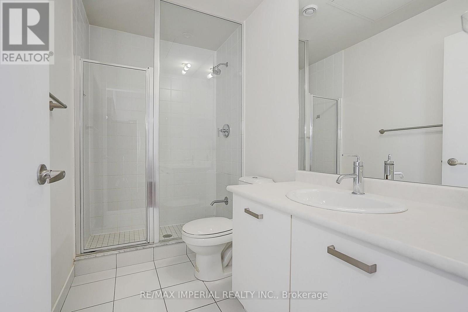 #4903 832 BAY STREET - 27