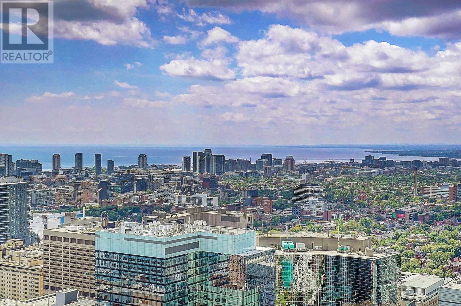 #4903 832 BAY STREET - 37