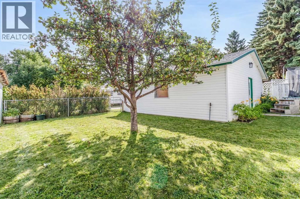 Listing photo – 4743 47 Street, Sylvan Lake