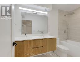 B - 225 Gainsborough Road, Toronto, ON M4L3C7 Photo 20
