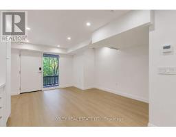 B - 225 Gainsborough Road, Toronto, ON M4L3C7 Photo 8