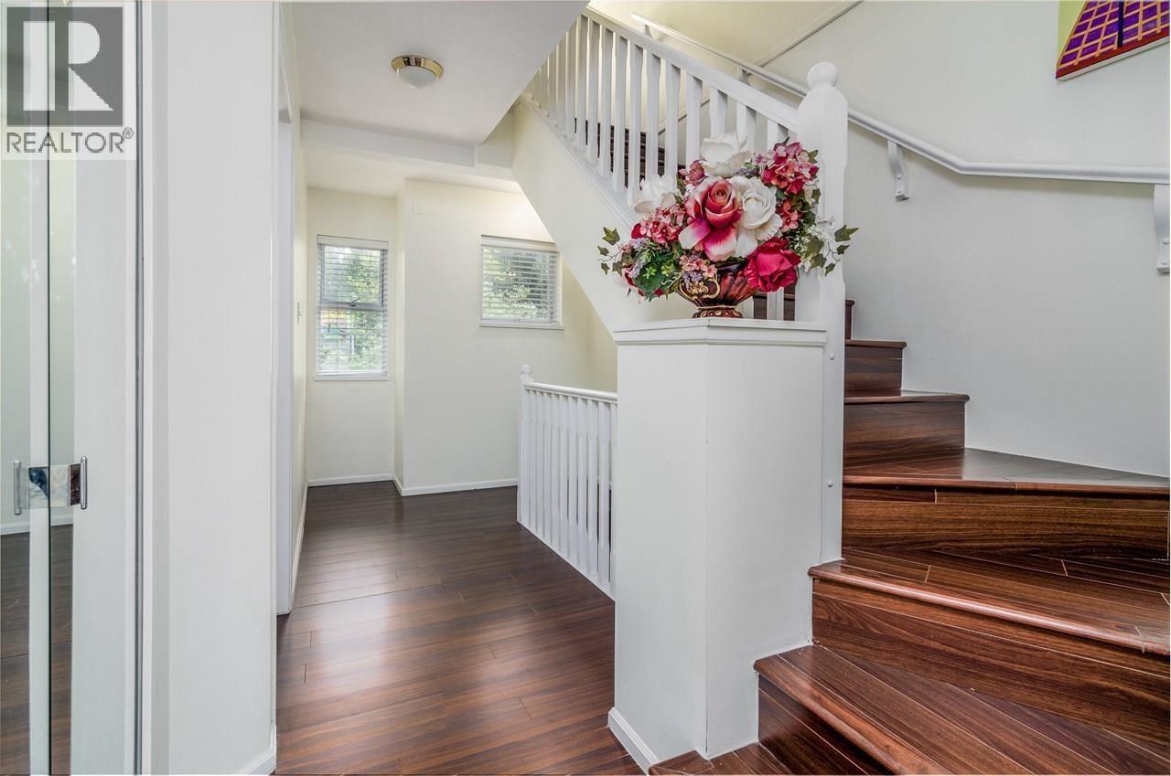 6 7488 SALISBURY AVENUE, Burnaby