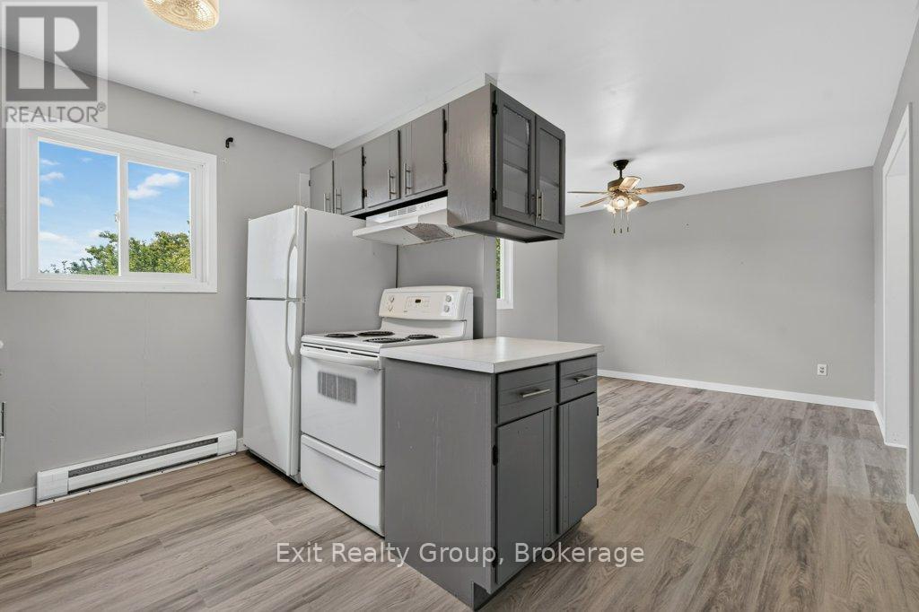 244 WELLER AVENUE - 13