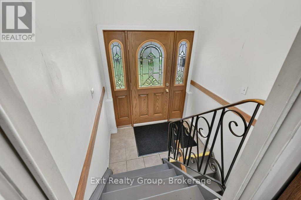 244 WELLER AVENUE - 6