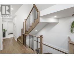 34 Kiernan Crescent N, New Tecumseth, ON L9R0V3 Photo 8