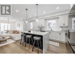 34 Kiernan Crescent N, New Tecumseth, ON L9R0V3 Photo 9
