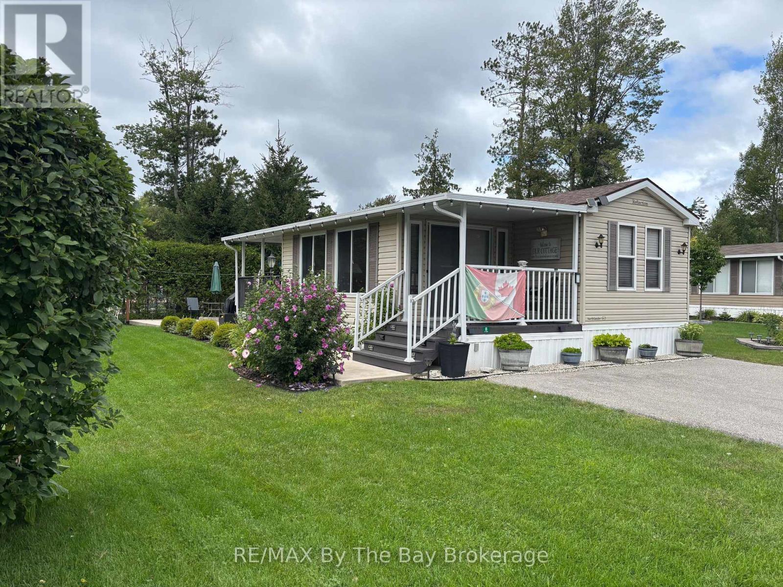 8 KENORA TRAIL