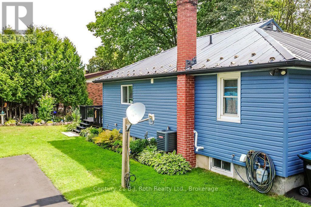 976 YONGE STREET - Image 30