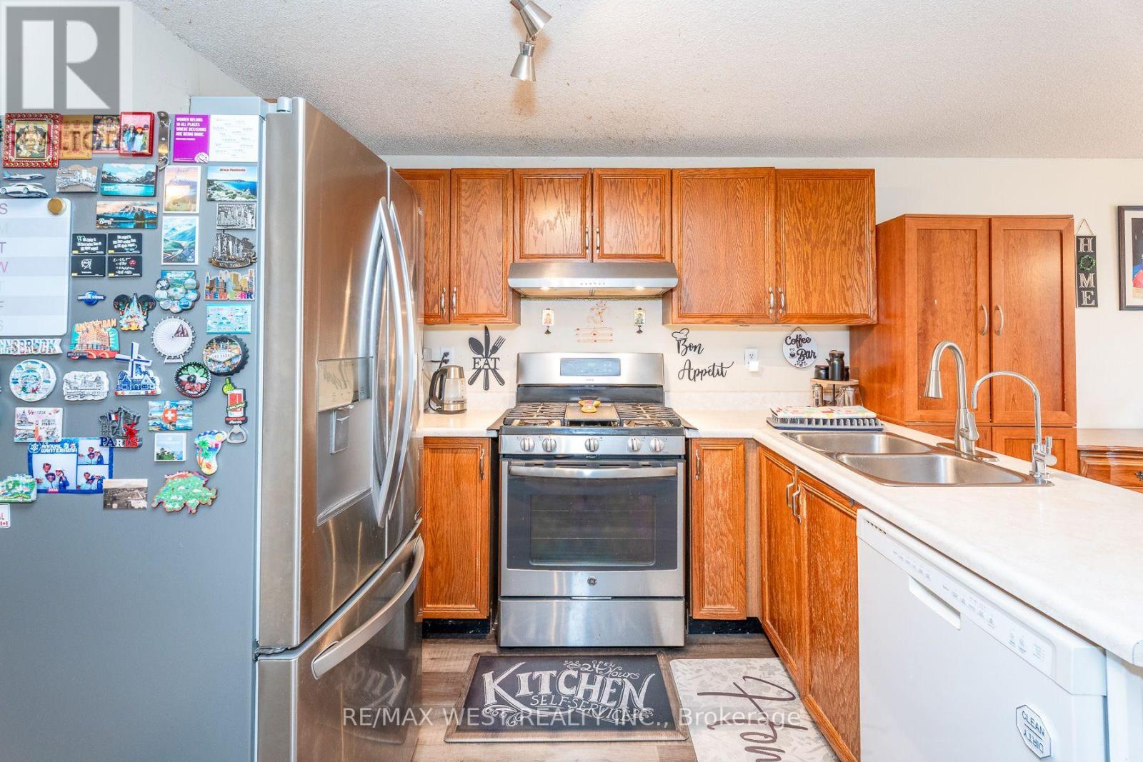 369 GALLOWAY BOULEVARD - Image 4