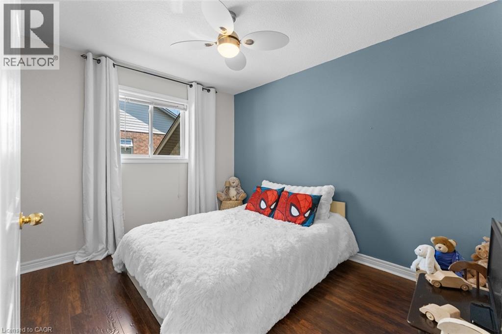 43 THOROLD Avenue - 24