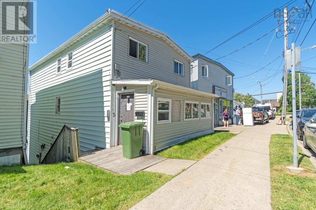 Property 2 of 9 of 219 Windmill Road