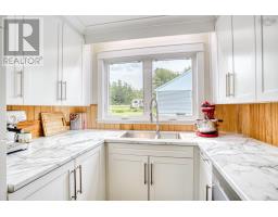 286 Patton Road, Upper Sackville, NS B4E3C1 Photo 15