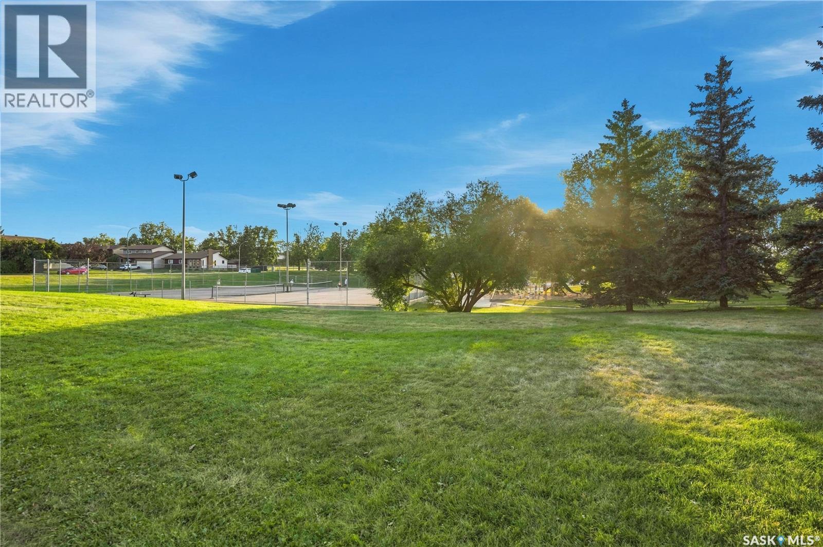 5907 Hague CRESCENT - 43