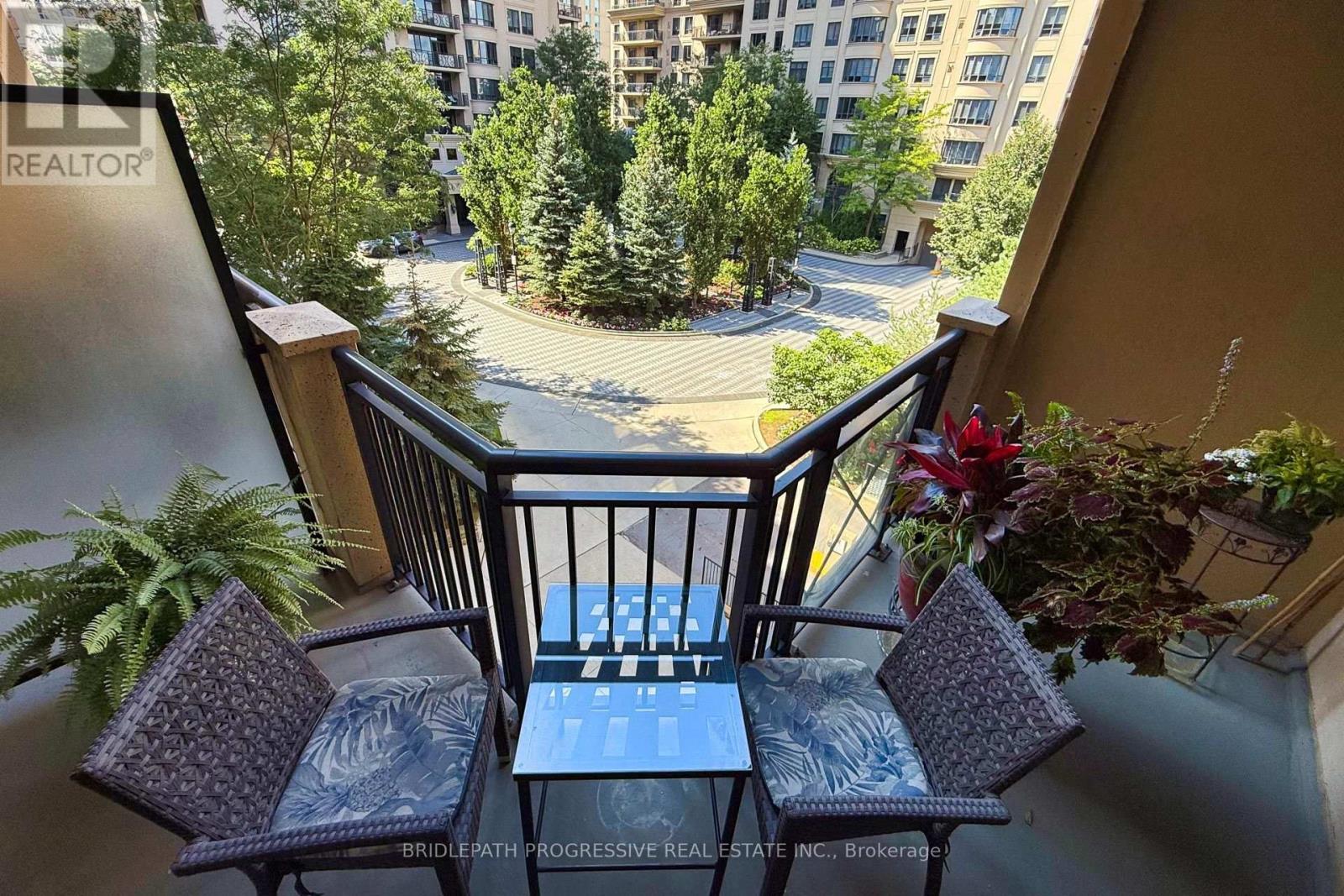 #307 650 SHEPPARD AVENUE E - Image 32