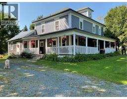 350 Debec Road, photo 3