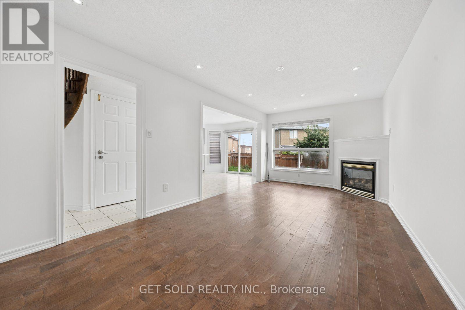 57 OAKLEA BOULEVARD - 14