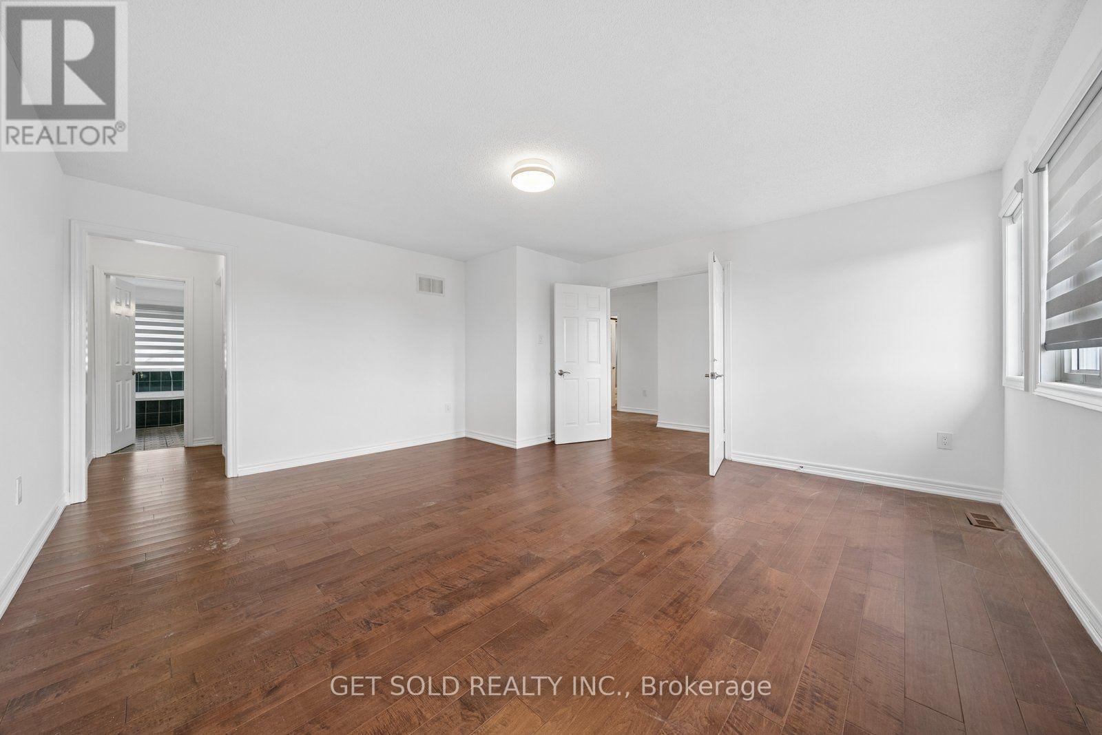 57 OAKLEA BOULEVARD - 19