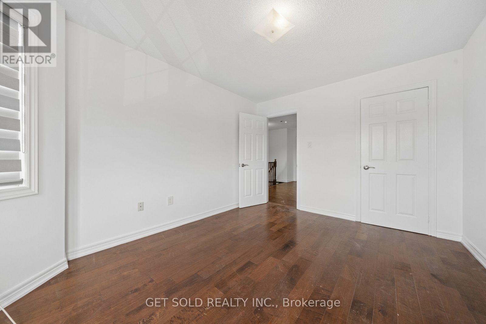 57 OAKLEA BOULEVARD - 22