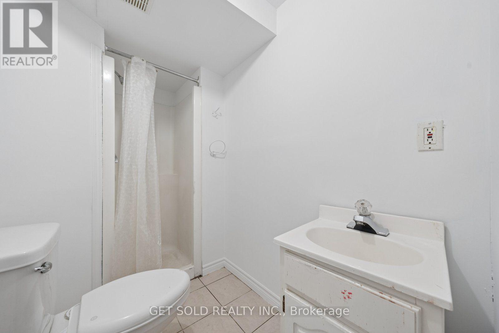 57 OAKLEA BOULEVARD - 27