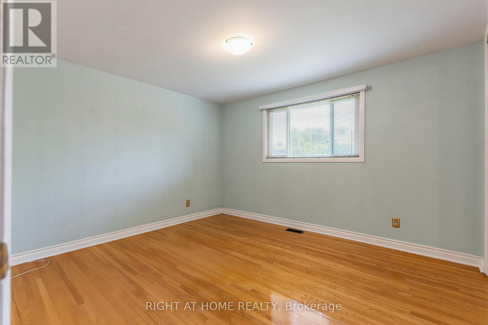 12 CANDLEWOOD CRESCENT - 17