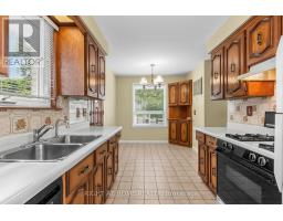 12 Candlewood Crescent, Toronto, ON M3J1G8 Photo 13