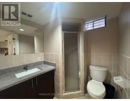 33 Hammerstone Crescent, Vaughan, ON L4J8B4 Photo 9