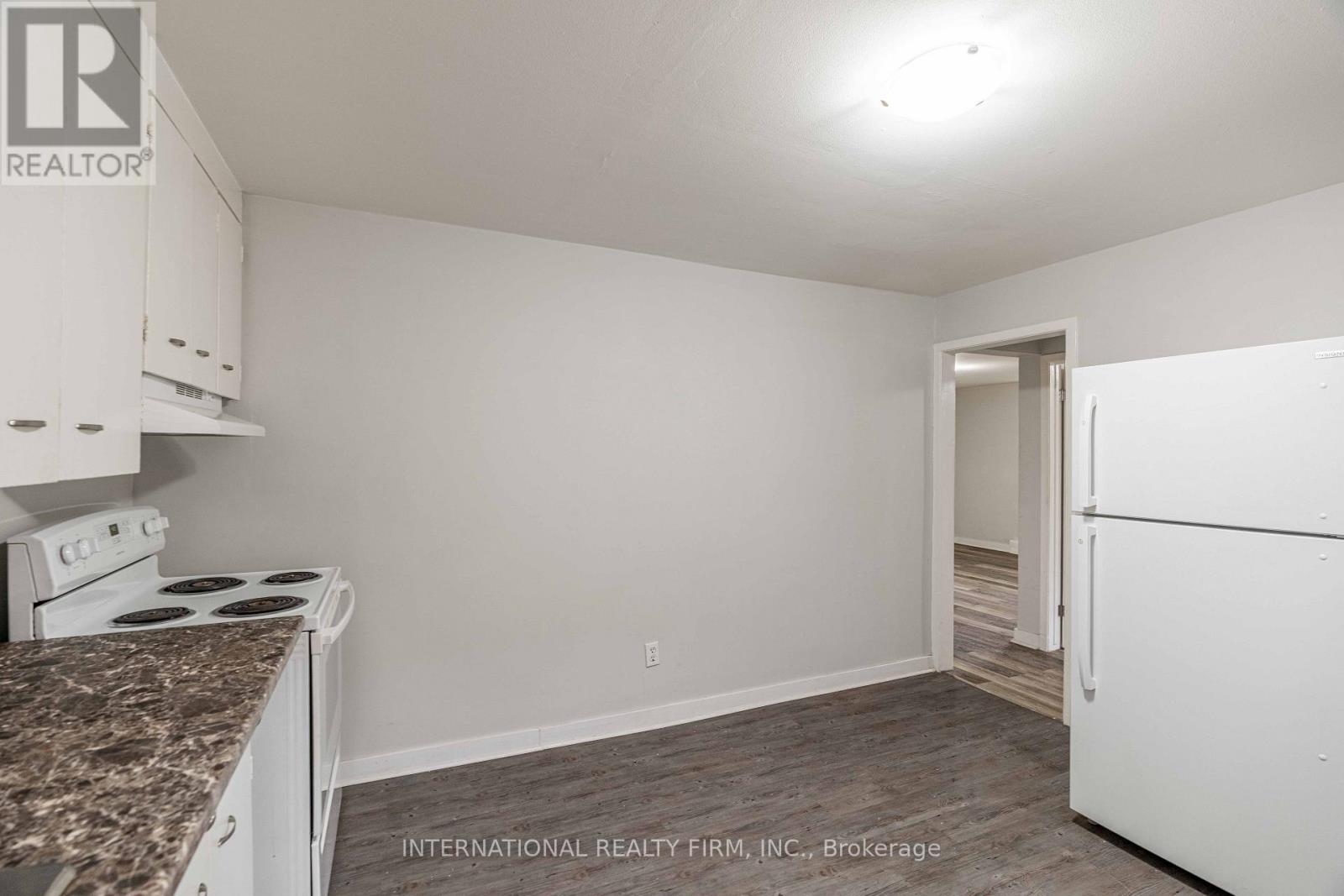 1 bedroom Multi-family exterior, 75 King Edward Avenue, London South (South A), Ontario