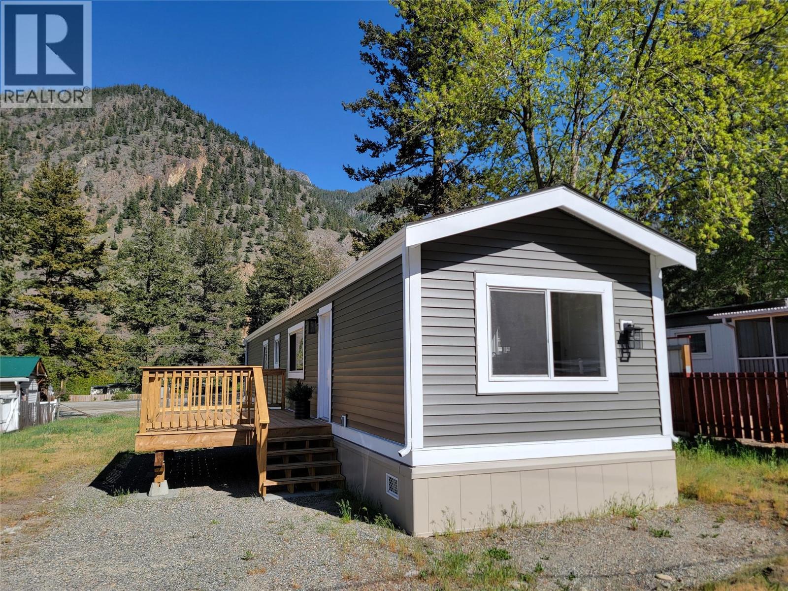Property for sale at 1514 Highway 3A Unit# 3