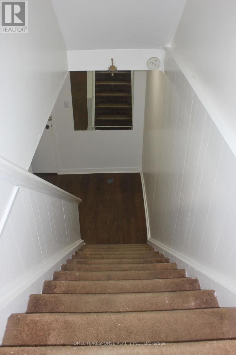 #Lower 20 Nootka Crescent, Toronto (Pleasant View), Ontario, M2H2X6, Toronto (Pleasant View), Ontario — photo 3 of 5