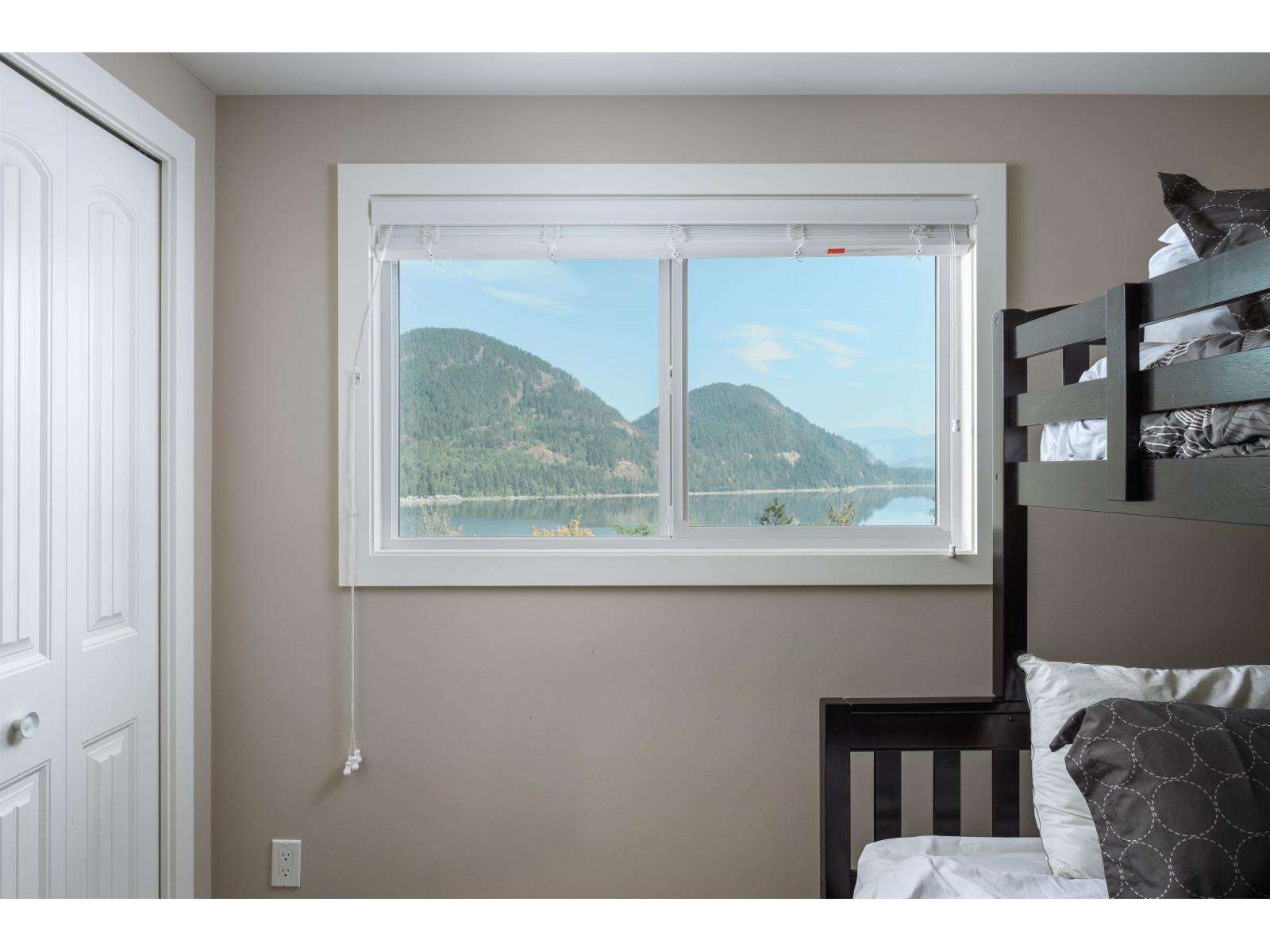 5 Bed, 4 Bath House for Sale in Mission – 44390 BAYVIEW ROAD, Mission – MLS# R3158993 - Image 32