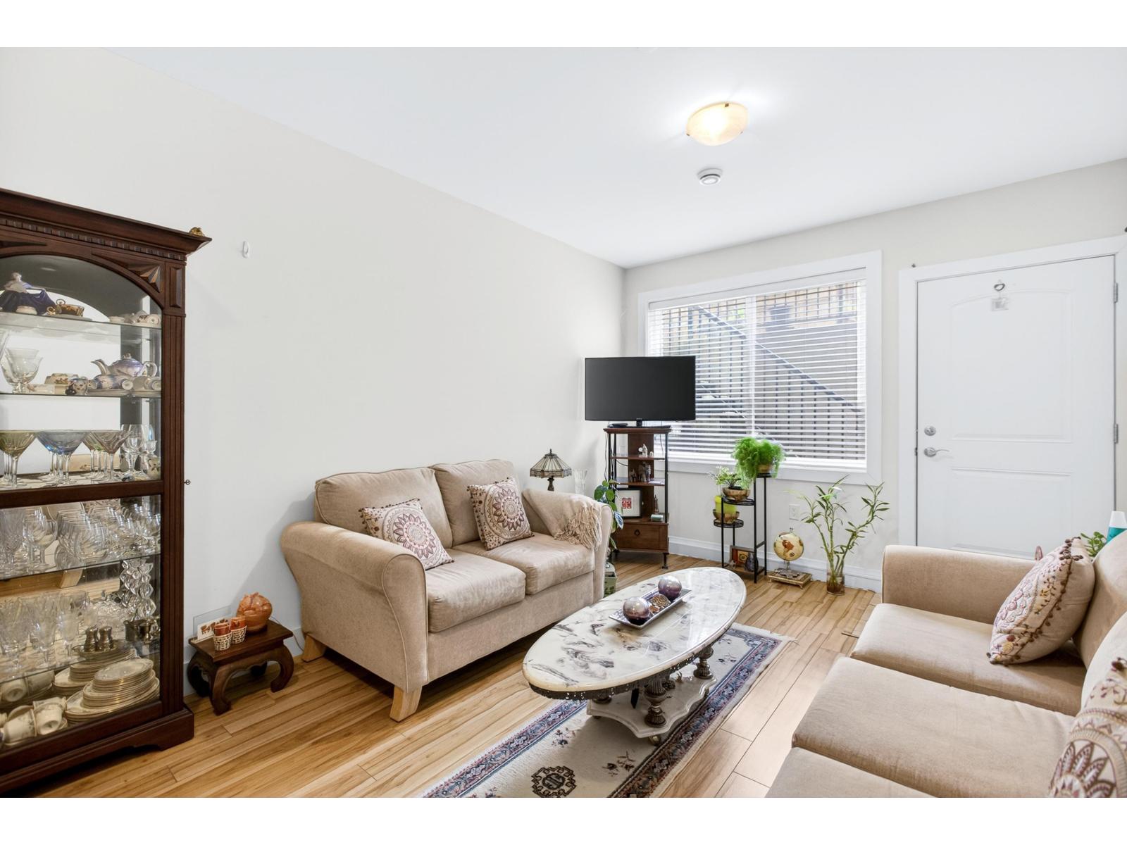 21833 51 AVENUE, Langley