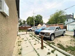 138 Lorne Avenue, Winnipeg, MB R2W3N9 Photo 21